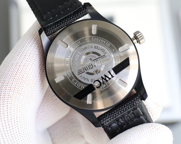 アイ・ダブリュー・シー素材ディテール